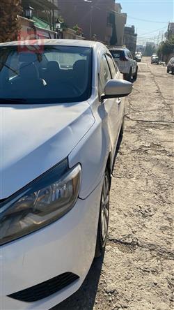 نیسان سێنترا